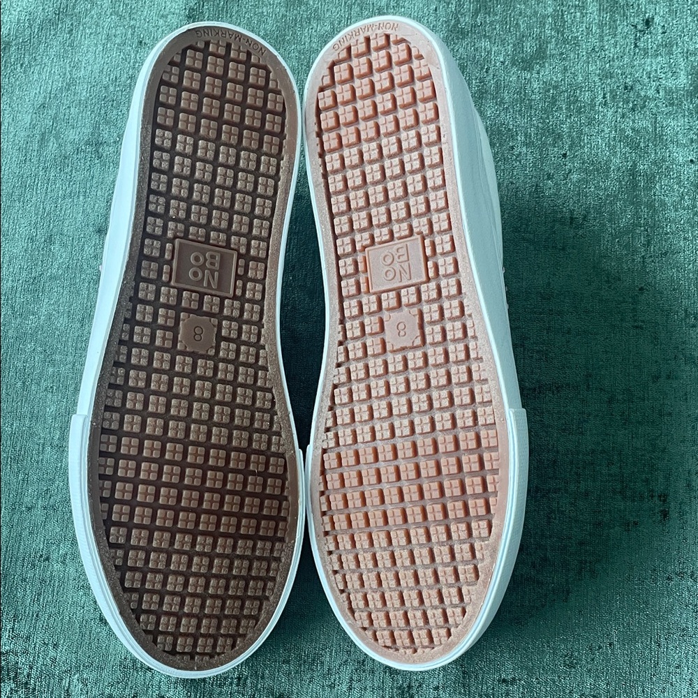 Woman’s Disney Princess custom Slip-On sneakers.with Cinderella and Jasmine. - Picture 7 of 10
